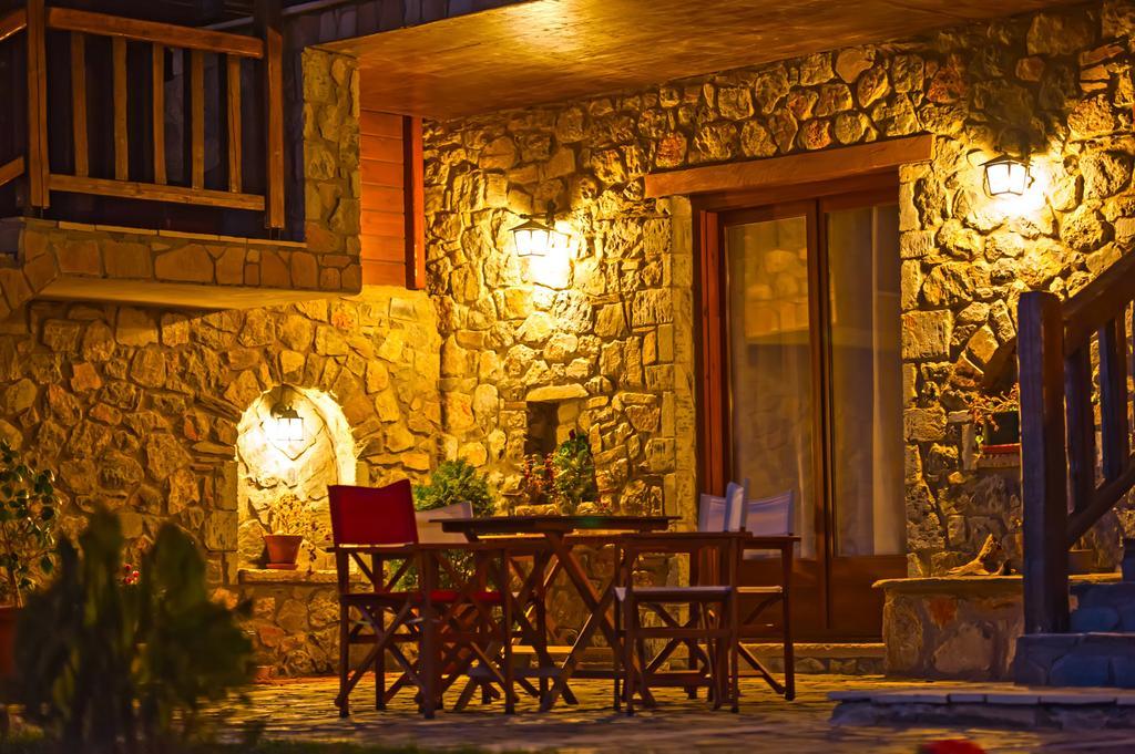 Εύχαρις Φιλόξενον Διαμέρισμα Φενεός Εξωτερικό φωτογραφία